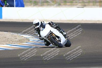 media/Sep-20-2025-TrackDaz (Sat) [[27f0cde673]]/B Group/1220pm (Turn 1)/